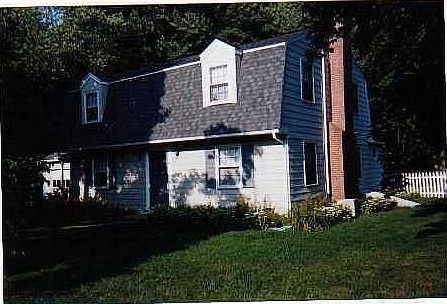 2nd image of 86 Buttonball Ln