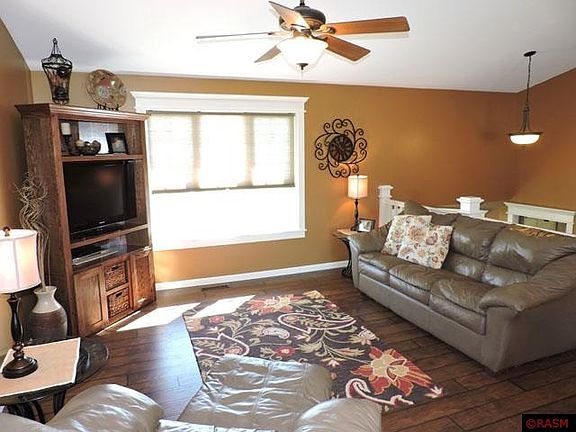 4th image of 104 Cog Hill Ln