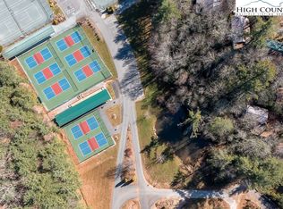 65 Aster Rd., Newland, NC 28657