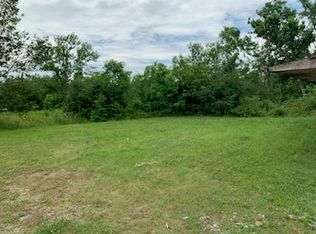 897 Crescent Dr, Cookeville, TN 38501