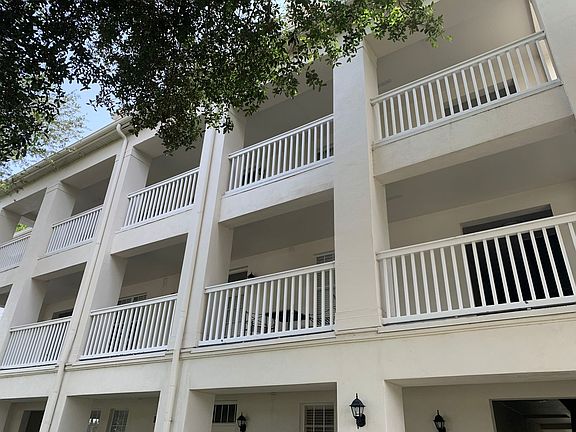 3rd image of 700 Siena Palm Dr APT 203