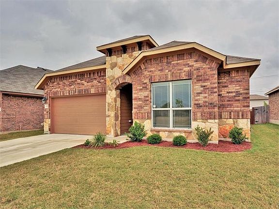 2nd image of 121 Pentire Way