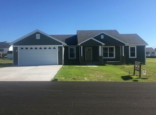 40 Montgomery Ave, Campbellsville, KY 42718