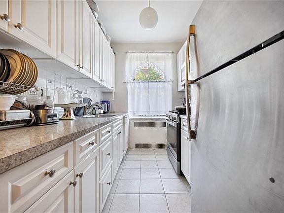3rd image of 2375 Ocean Ave APT 3H