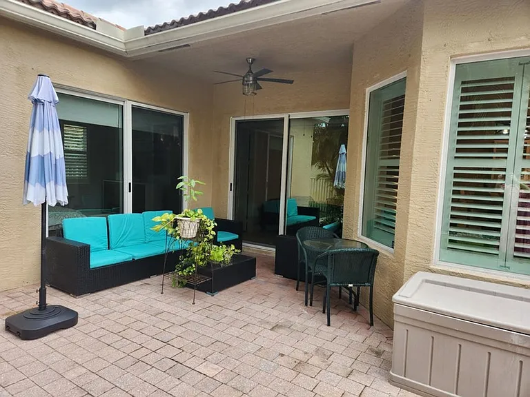 2564 Sandy Cay — Photo 14
