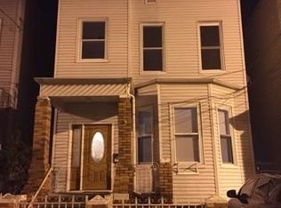 311 27th St, Union City, NJ 07087