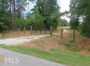 422 Gum Creek Airport Rd, Roopville, GA 30170