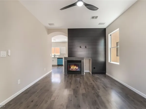6260 Castle Kennedy St, Henderson, NV 89011