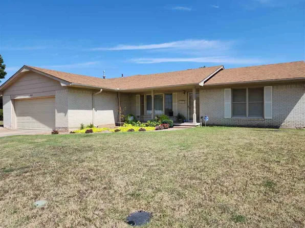 803 NW 48th St, Lawton, OK 73505