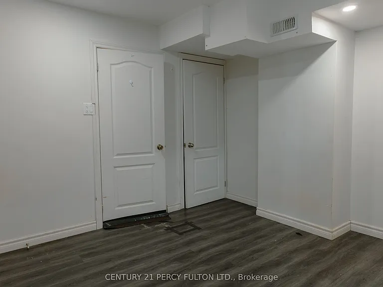 190 Morningside Ave #BASEMENT — Photo 10