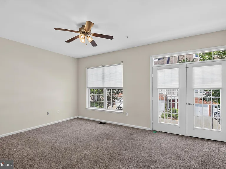 13945 Hollow Wind Way #101 — Photo 6