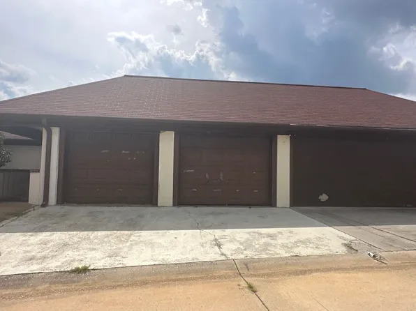 409 Willow Winds Dr, Columbia, SC 29210