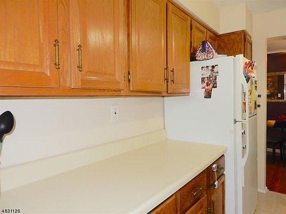 3rd image of 349 Bloomfield Ave #84