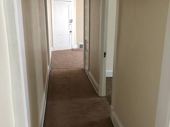 5th image of 15346 Yorick Ave #3