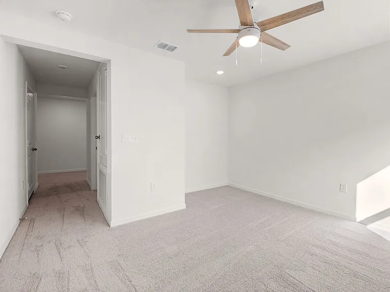 2192 Vinifera Dr — Photo 16
