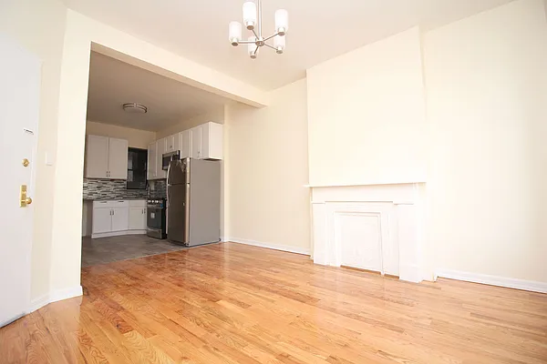 Rented by Nooklyn NYC LLC | media 17