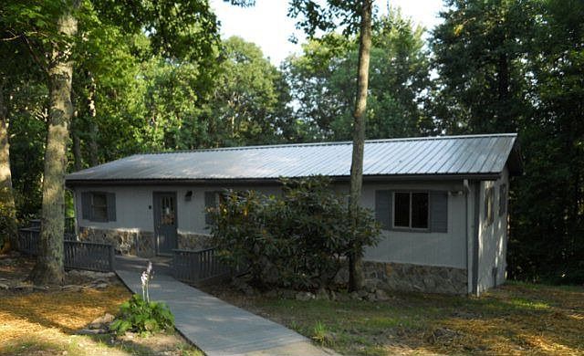 1st image of 75 Paradise Ln