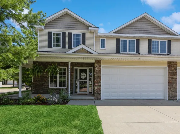 2751 NW 155th Ct, Clive, IA 50325