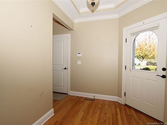 5th image of 147 Bradford Walk