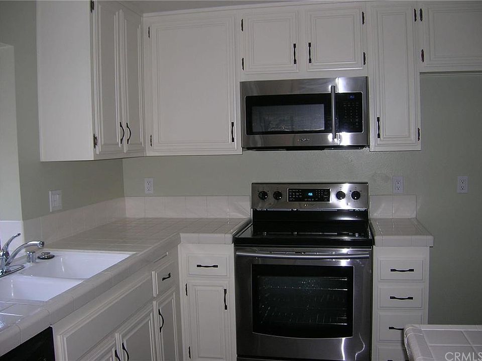 1st image of 2250 Stonewood Ct