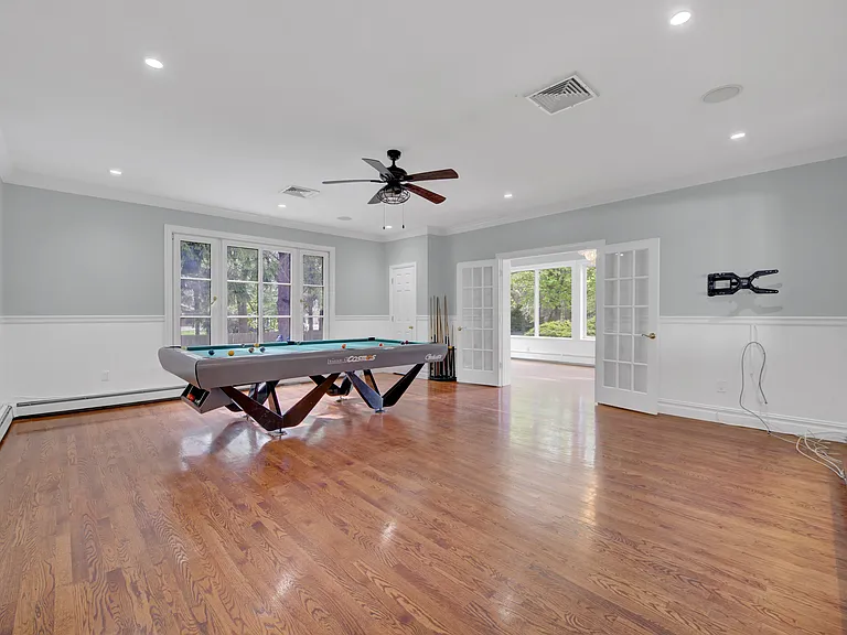 1719 Cedar Swamp Rd — Photo 5