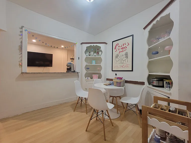 60 Egmont St #3 — Photo 3