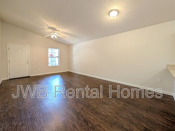5th image of 8526 Kona Ave