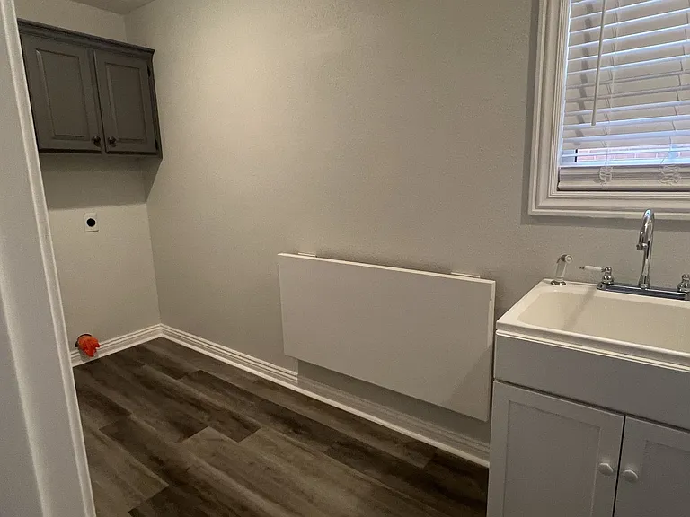 2149 S Cedar Hill Ave — Photo 11