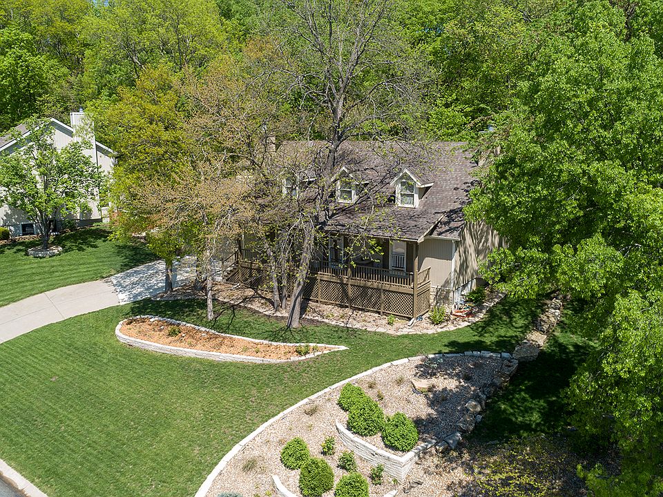 1st image of 1909 Canterbury Ct