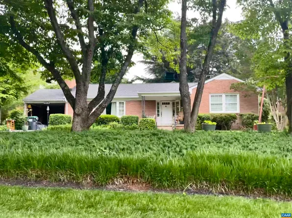 1313 Carter Ln, Charlottesville, VA 22901
