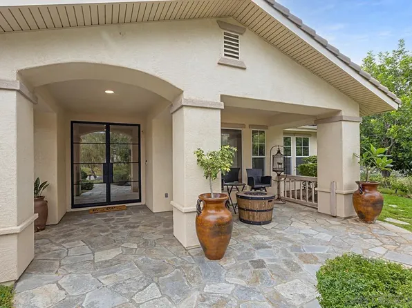 2873 Willow Oak Dr, Ramona, CA 92065