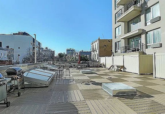 3rd image of 184 Eagle St APT 4E