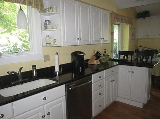 5th image of 109 Lewis O Gray Dr