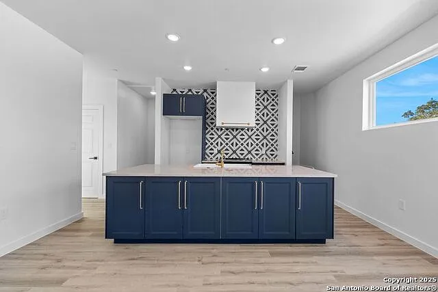 106 Bank St #103 — Photo 16