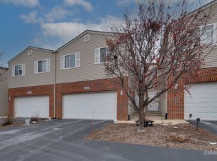 16556 Willow Walk Dr, Lockport, IL 60441