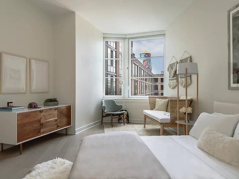 363 Bond St #251 — Photo 3
