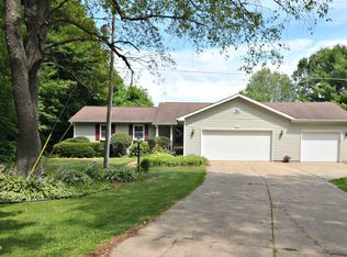 7434 N 30th St, Richland, MI 49083