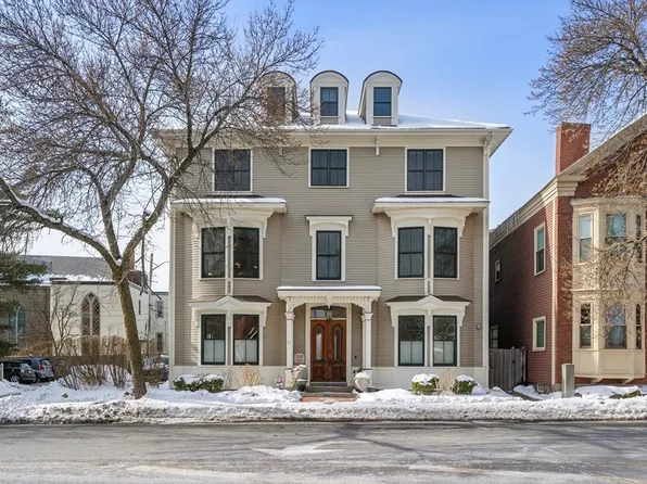 17 North St Unit 3, Salem, MA 01970