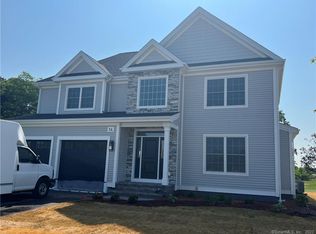 14 Iris Ct, Cromwell, CT 06416