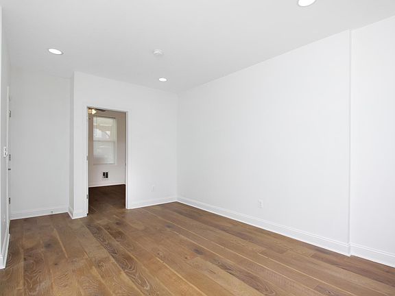 3rd image of 3507 N 15th St #1F