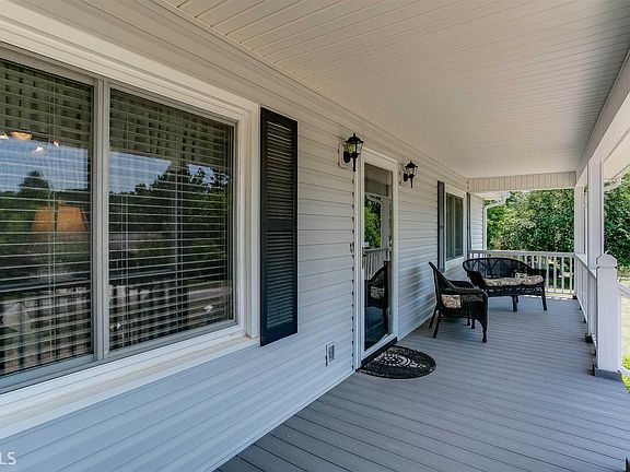 3rd image of 4727 Countryside Dr