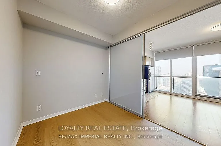 65 Bremner Blvd #4907 — Photo 12