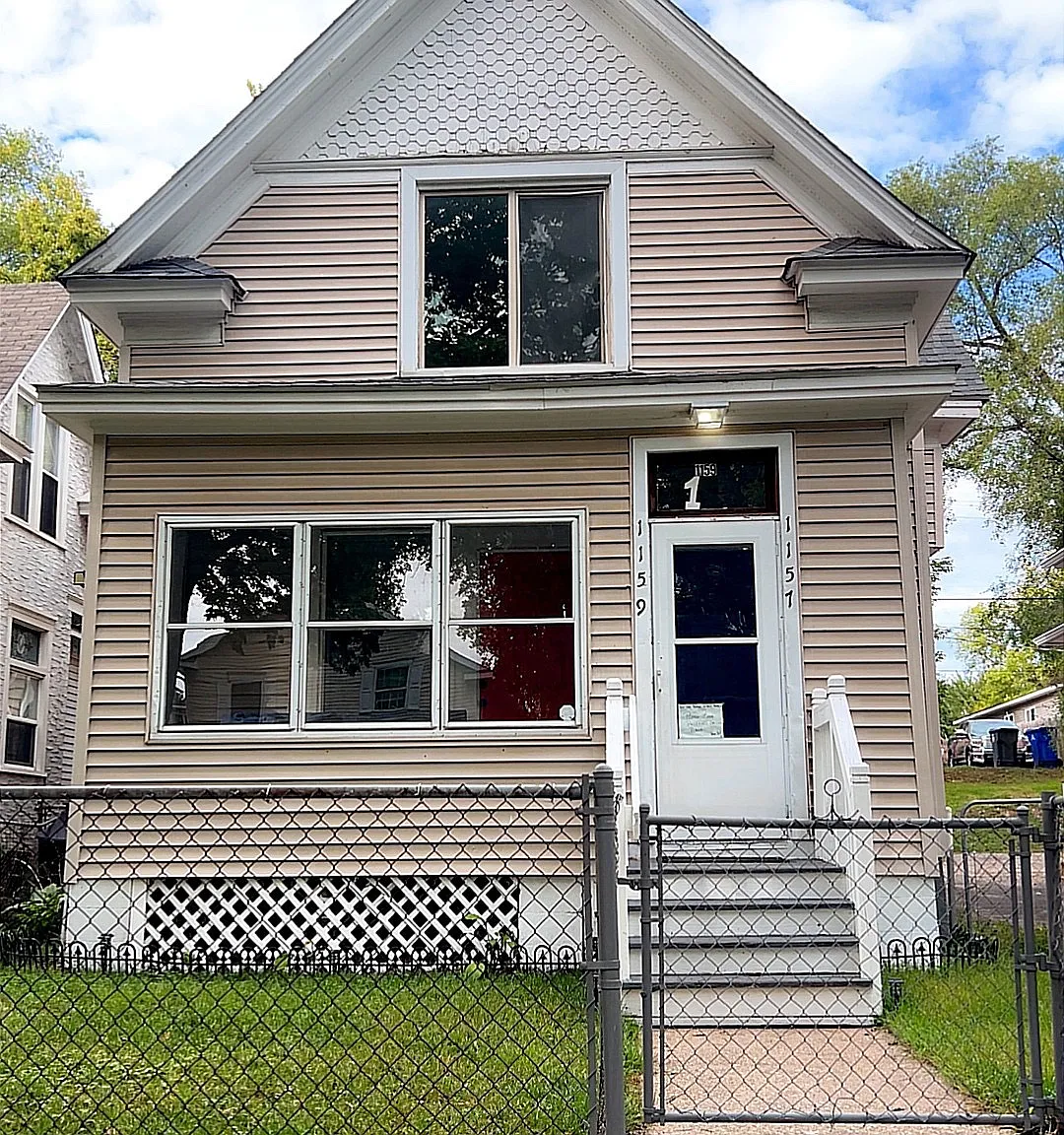 2 bed, $1,600 — Photo 2
