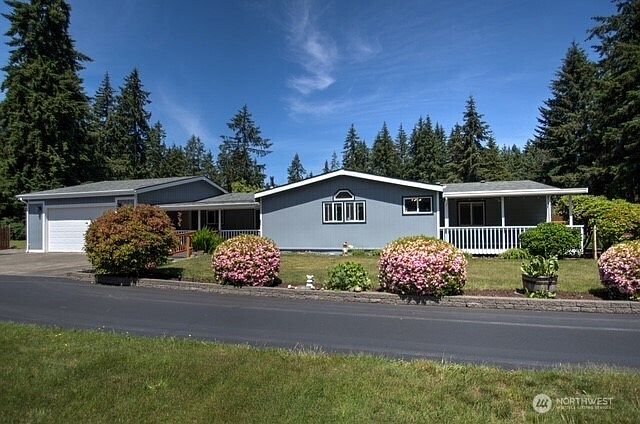 1st image of 8316 176th Avenue SW