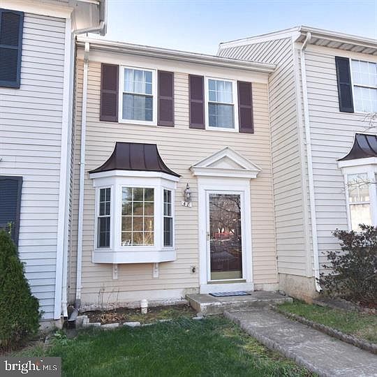 1st image of 48 Dulany Ct