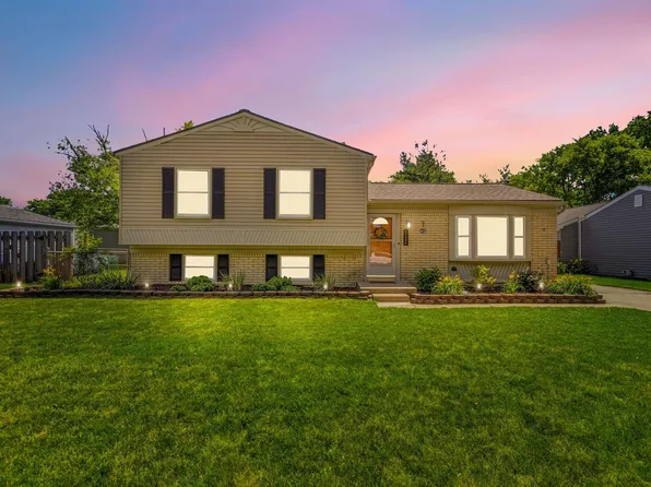 41688 Tetley Dr, Sterling Heights, MI 48313