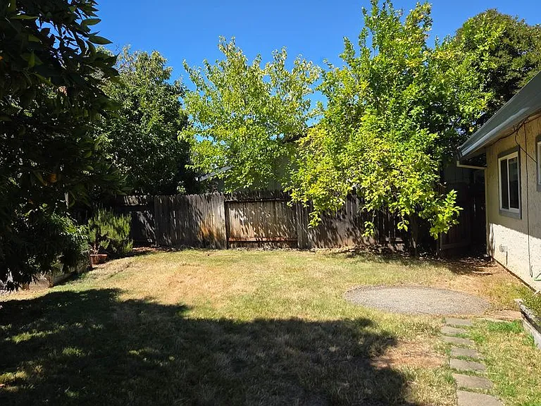 11036 Kenebee River Ct — Photo 16