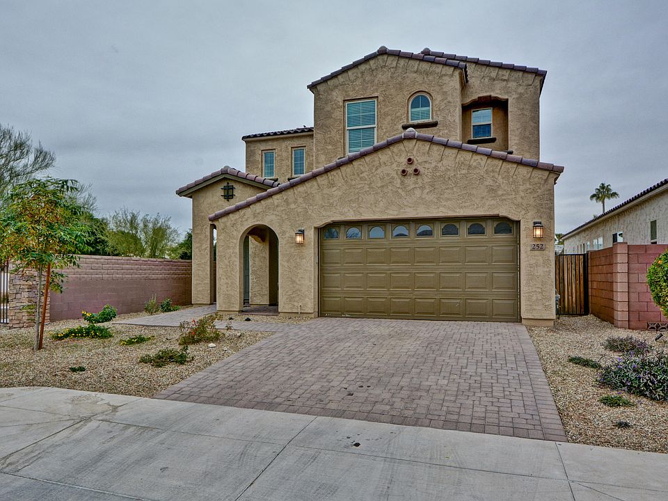 1st image of 252 W Fellars Dr