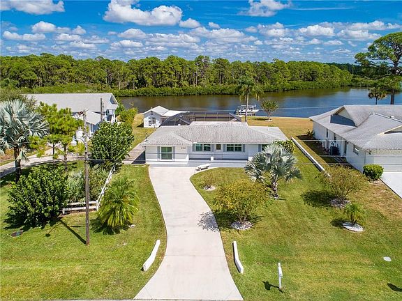 3rd image of 2084 Oyster Creek Dr