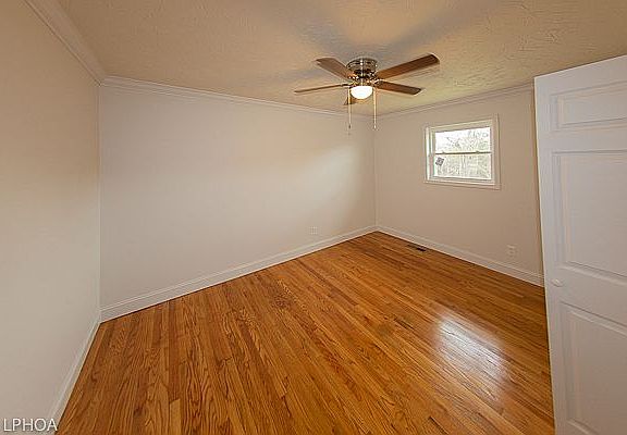 4th image of 1631 Elgin Dr